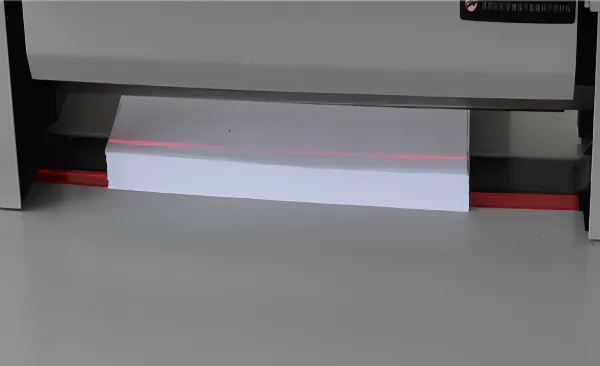 Electric paper cutting machine